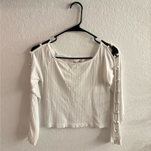 White long sleeve crop top